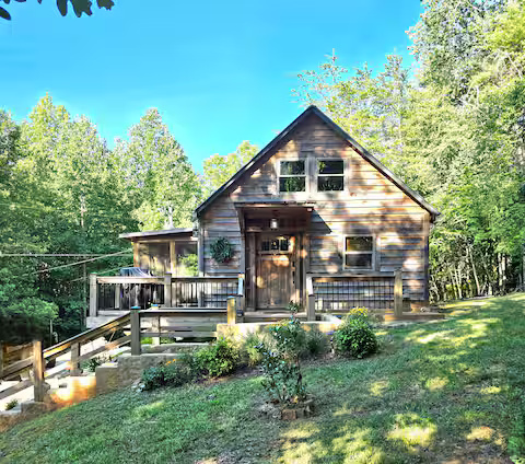 Cozy Cabin