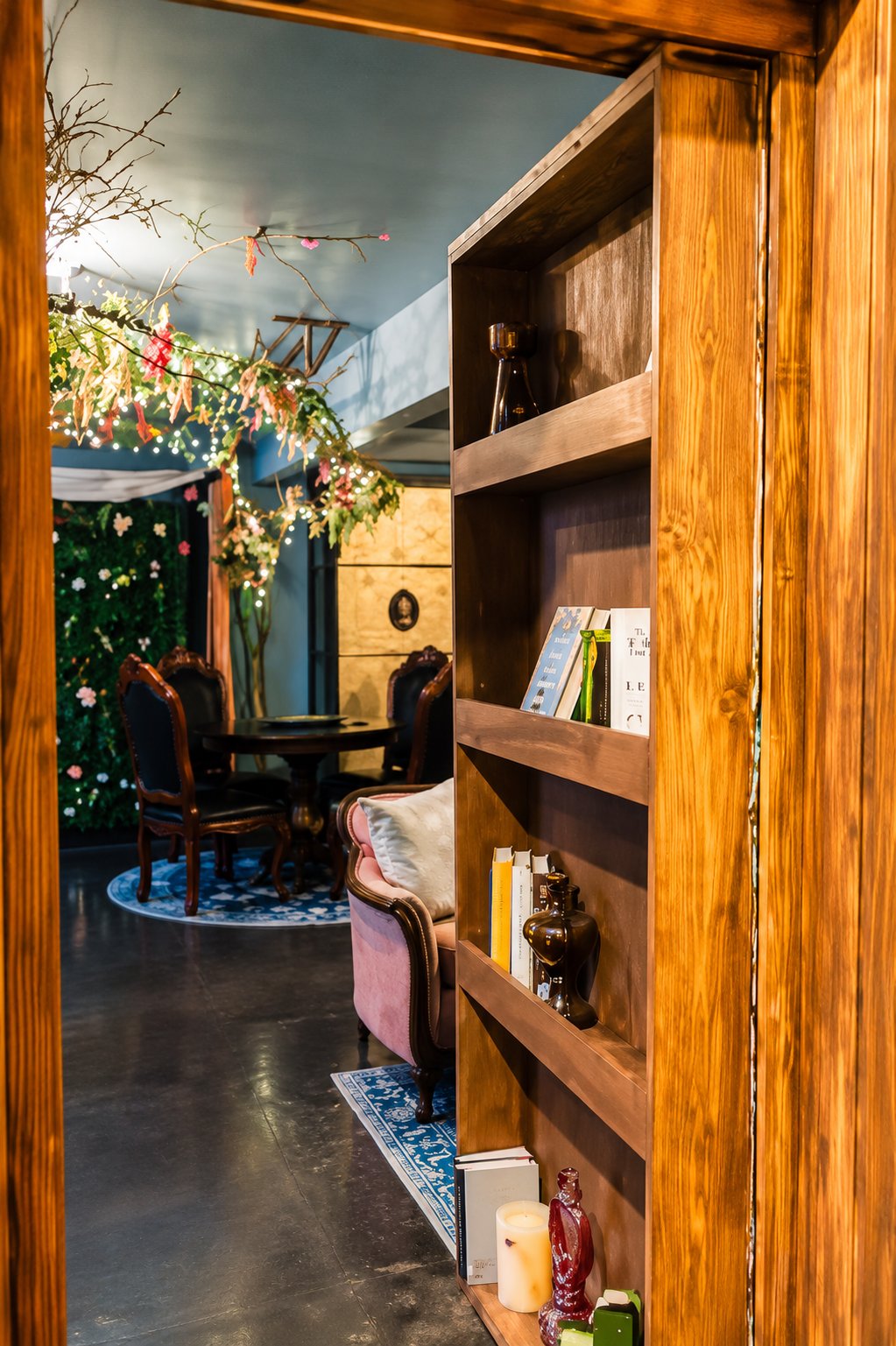 Secret bookcase leading into the Villa Serena hidden room